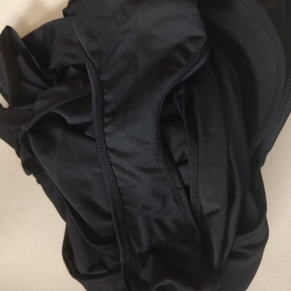 Meet Curve Women's Large Black One Piece Bathing Suit V-Neck Beach Travel - Picture 7 of 7